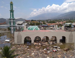 DEATH TOLL FROM THE TSUNAMI IN INDONESIA HAS RISEN