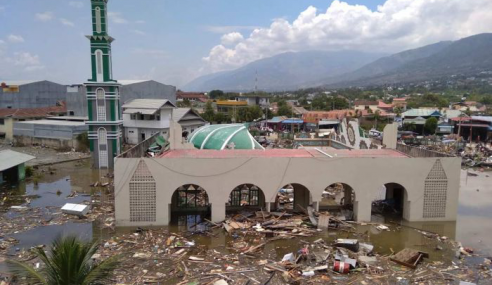 DEATH TOLL FROM THE TSUNAMI IN INDONESIA HAS RISEN