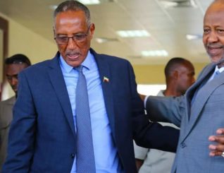 Madaxweyne Muuse Biixi ka qayb galay aas qaran oo dhacay Jabuuti