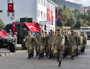 Turkey ayaa Axaddii sheegtay inay ciidamada Jeneral Khalifa Haftar ka dhigan doonto “bartilmaameed sharci ah”, haddii ay sii socdaan “weerarada ka dhanka ah” danaheeda  diblomaasiyadeed ee Libya.