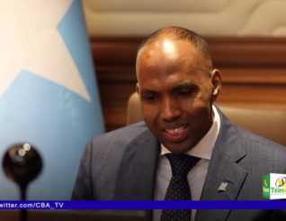 Ra’iisul Wasaraha soomalia oo aaladda la iska arko uga qayb qalay xaflad