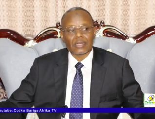 Madaxweynaha maamulka koonfur galbeed oo xilka ka qaaday wasiirkii warfaafinta