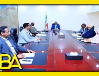 Maxay ka wada hadleen madaxwayne Biixi iyo guddiga doorashooyinka Somaliland?