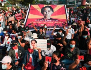 UN warns Myanmar as internet is restored after blackout