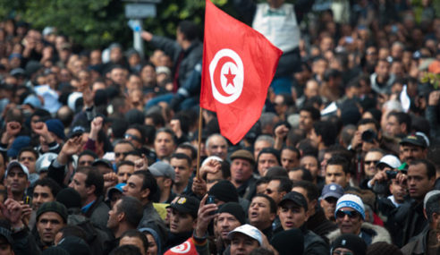 Thousands rally in Tunisia to support moderate Islamist party’s push for govt reshuffle