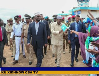 Wafti uu hogaaminayo Ra’iisul Wasaaraha Soomaaliya oo gaaray Magaalada Kismaayo.