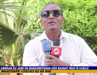 Abwaan ku jare oo Madaxweyne Muuse ugu baaqey inuu is Casilo