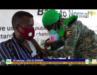 Covid-19: AMISOM gets Mogadishu traders vaccinated