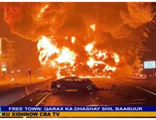 Qarax ka dhashay Booyad Shidaal oo ay is galeen gaadhi kale ayaa sababay dhimasho iyo dhaawac.