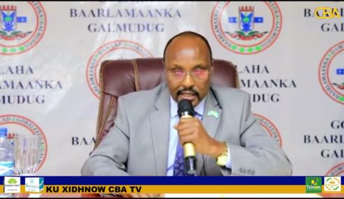 Gudoomiyaha Baarlamanka Galmudug ayaa amar ku bixiyey Mushaarka laga jaro 6-Xildhibaan