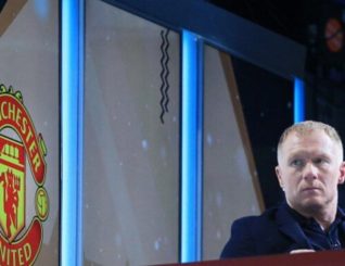 Paul Scholes Oo Man United U Tilmaamay Laba Tababare Oo Dib U Dhisi Kara Man United.