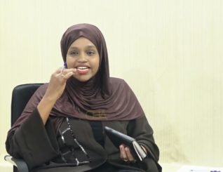 Doodda Dunida Haweenka Wadaadadu ma u doodaan xuquuqda dumarka