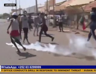 Sudan: Protesters rally against high commodity prices as police crackdown continues.