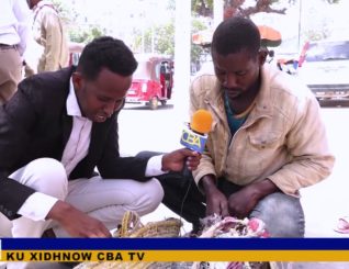 Warbixin:Dadka duurjoogta ka ganacsada ee Magaalada Muqdisho.