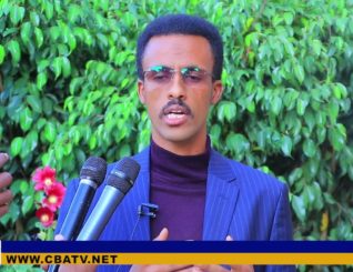 Maayarka Jigjiga oo dareenkiisa la wadaagay ganacsatada suuqa waaheen ee Hargeysa.