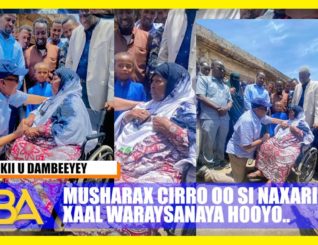 u Musharax Cirro oo si naxariis le u xaal waraystay hooyo waayeel ah oo kamid ahayd ganacsatadii..