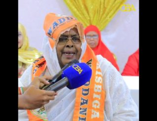 Mudaharaadku wuu dhacaya waa khasab ku biyo caba” Khadiija Baandare.