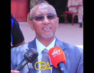 Gudomliya Xisbiga Wadani Xirsi Cali Xaaji Xasan, ayaa cambareeyay xariga Xafiska CBA TV ee Hargaysa.