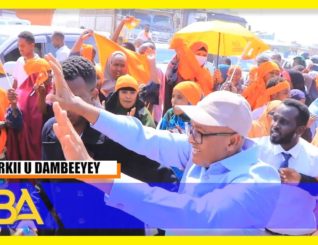 Waxa magaalada Berbera si balaadhan loogu soo dhaweeyay musharaxa Xisbiga Waddani Cabdiraxmaan Cirro