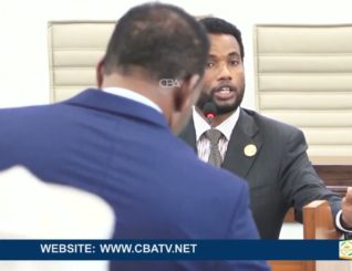 Buuq xoogan oo ka taagan xarunta ka golaha Shacabka ka dib markii baaris lagu bilaabay xildhibaanada