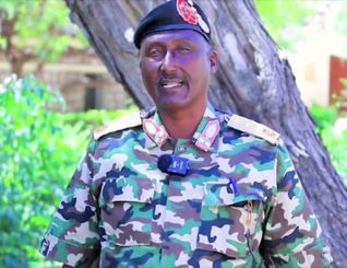 “Waxa xaqiiq ah in Alshabaab dumiso guryaha Laascaanood” Cabdiraxmaan Cabdilaahi (Cabdi Dheere)