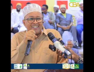 Murshax Cabdiraxmaan Cirro oo hadalo kaftan iyo waano ah isugu daray beelaha diriray ee la heshiisiiyey.