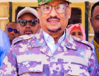 “Cadowga Somaliland kuma socdo Muuse ee inuu Ina burburiyo ayuu doonayaa, aynu is barbar taagno ciidankeena”Faysal Cali Waraabe