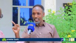 “Waxaanu ku darnay Xeerka isasaarka doorashada qodobo badan”Garyaqaan Khadar Maxamed