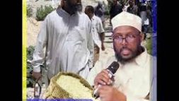 Wasiir Mukhtaar Roobow ayaa sheegey in dowladu ay hada kadib shacabka ka qaadi doonto sakadii