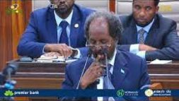 Madaxweynaha Soomaaliya ayaa khudbad ka jeediyay furitaanka Kalfadhiga 4-aad ee Baarlamaanka