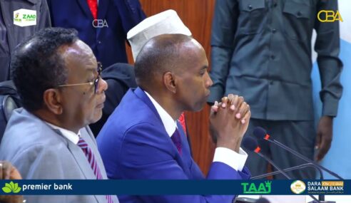 Ma isbahaysi mucaarid oo cusub ayaa lagaga dhawaaqayaa Muqdisho?