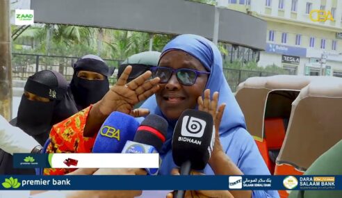 “Madaxweynaha waxaan ka rabnaa dhul ama lacag inuu na siiyo” Shacabkii laga barakiciyey xaafadda Dabdamiska ee Muqdisho