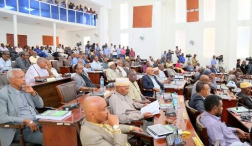 Somaliland ayaa yeelanysa xeerka rahanka