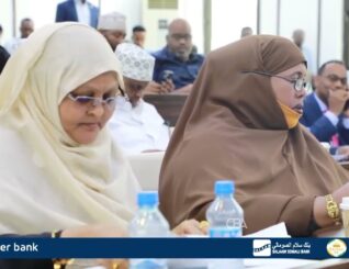 Baarlamaanka Soomaaliya oo weli xiran xilli uu dhammaaday fasaxi labaad ay ku jireen.