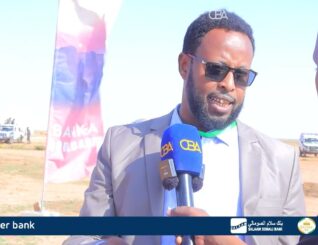 “Madaxwayne Cirro waxa uu ku guulaystay inuu dadkiisa ku qanciyo Faaidada Daahfurka Banka Qoolcadey”Aqoonyahan Cabdi qani Salaf