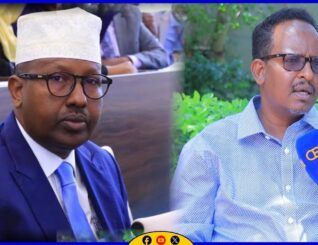 “Wasiir Fiqi waxaan qabaa inuu AS ka tirsan yahay. Waxbarashadiisuna waxay ahayd cilmiga beeraha siyaasada waxba ka garanmaaayo”+ Wasiir Fiqi iyo Somaliland maxaa ka dhaxeeya? Prof. Maxamuud Xuseen Faarax