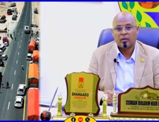 Wasiirka Wasaaradda Gaadiidka iyo Horumarinta Jidadka ayaa faahfaahin ka bixiyey dhaawaca biriishka Lafaruug iyo dedaalada furista isku socodka Hargeysa iyo Berbera