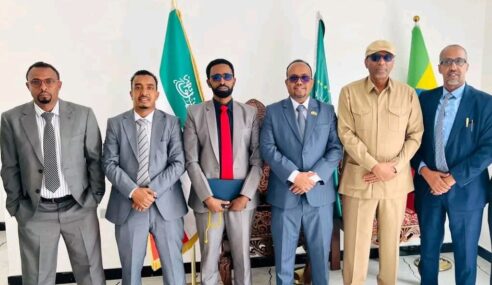 Somaliland’s Minister of Commerce and Tourism Visits Somaliland Embassy in Ethiopia