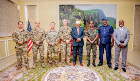 The President of the Republic of Somaliland Holds Strategic Meeting with Senior U.S. Military Officials in East Africa