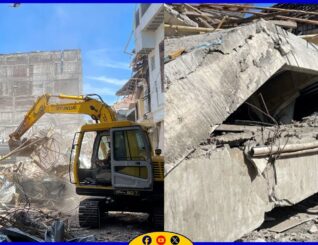 27 arday ayaa la la’ yahay kadib markii uu dumay iskuul ku yaalla dalka Indonesia