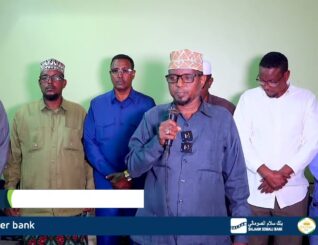 Golaha dhaqanka Beesha Maxamuud Hiraab Duduble oo qaadacay shirweyne la sheegey in lagu doortay gudoomiye cusub.