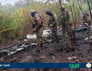 Diyaarad ay saarnaayeen 12 qof ayaa ku burburtay meel u dhow xeebta Kenya.