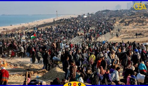 Kumanaan Falastiiniyiin ah ayaa dib ugu laabtay guryahoodii burburay ee Waqooyiga Qasa