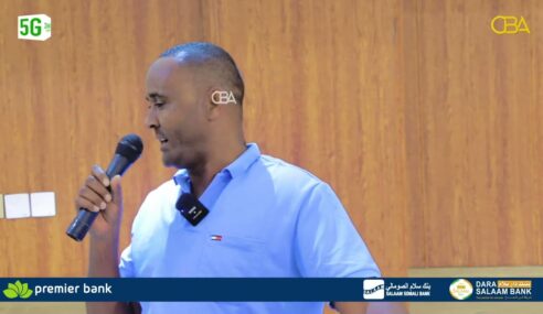 Mukhtaar Maxamed Cali ayaa u tanaasulay Musharax Caydaruus ismaciil Maxamuud.