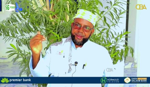 Ugaas Cali Iid ayaa bogaadiyay nabadda Ceerigaabo iyo horumarka dekedda Berbera