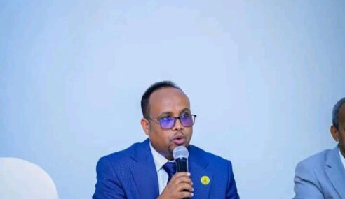 Hargeisa, 7th October 2025 – A key meeting focused on accelerating the use of the Port of Berbera and the Berbera Trade Corridor was held at the Ambassador Hotel in Hargeisa.