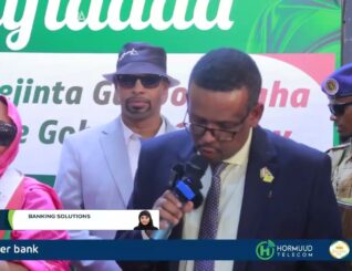 “Haddii la i bedelay maan tagin, anaa siyaasadda weli idinku metela”Guddoomiye Bookh