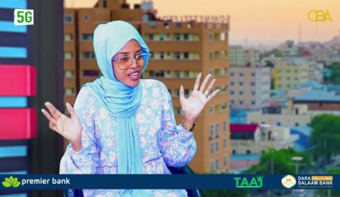 “Kabahan sida ay u qaalisan yihiin iyo dadka qaar sida ay u quxbadan yihiin uma adkaysan karaan safarka adag ee nolosha” Qiso.