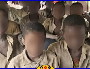 Rag hubaysan ayaa afduubtay 200 arday iyo macalimiin dalka Nigeria