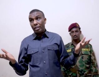 Ra’iisul wasaaraha XFS oo digniin culus u diray madaxda iyo shaqaalaha Hay’ada aqoonsiga ee NIRA.